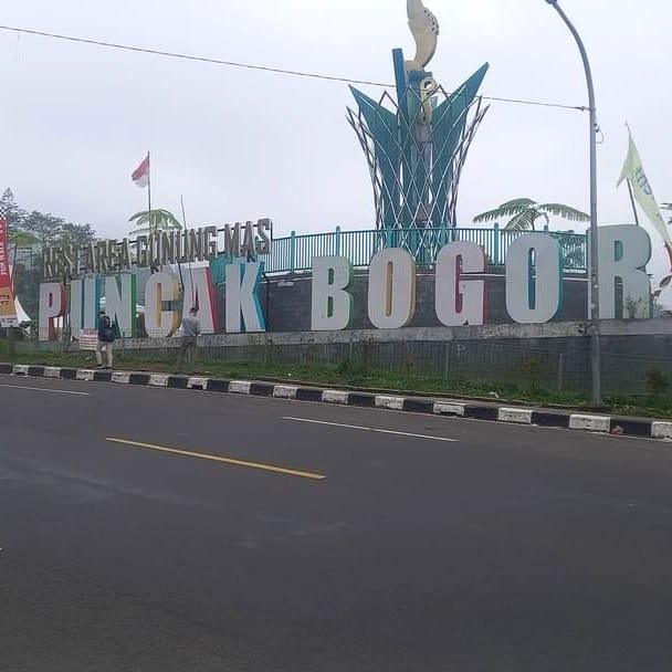 pasar malam rest area gunung mas puncak 2