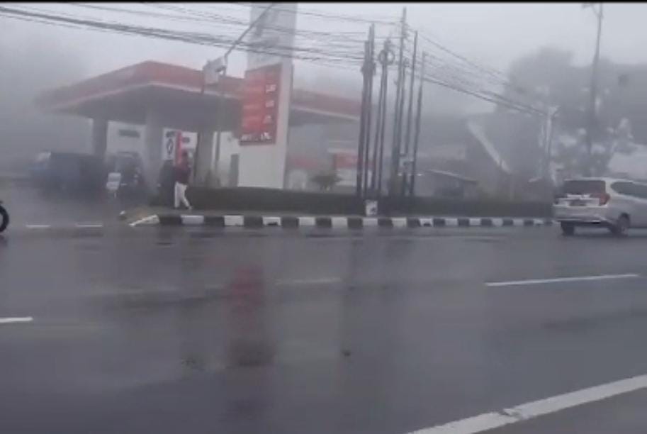 Puncak Hari Ini 31 Januari 2024 - Hujan di Sekitar Cisarua